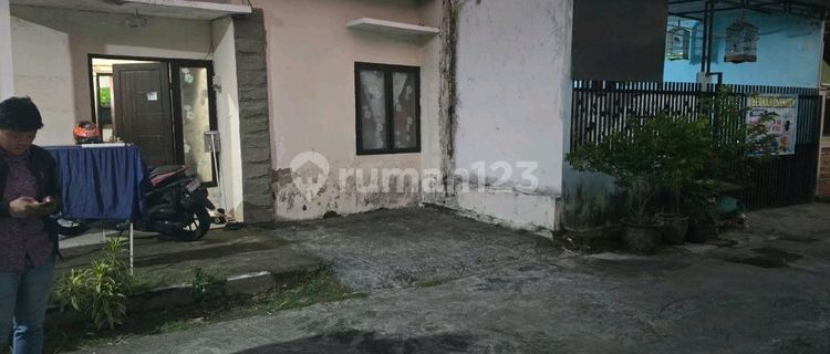 For Sale Auction House Radegansari Dryorejo Gresik 1