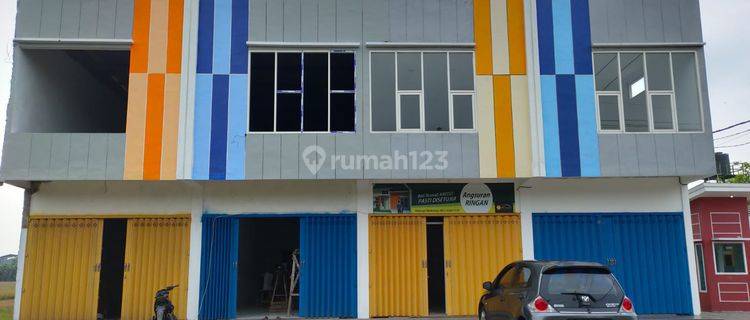 Dijual Ruko 2 Lantai Lokasi Grati Pasuruan , Grati 1