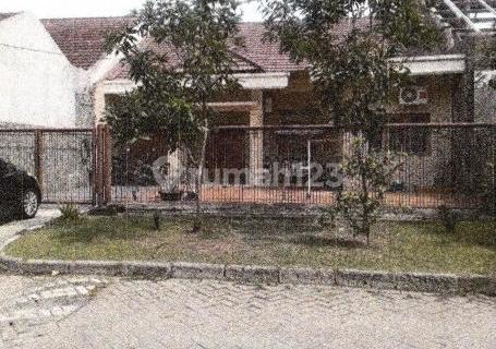 For Sale By Auction House on Jajar Tunggal Utara Street, Wiyung, Surabaya 1