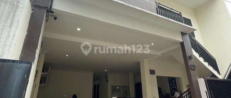 Rumah Bagus di Jl Tebet Barat Dalam Jakarta Selatan 1