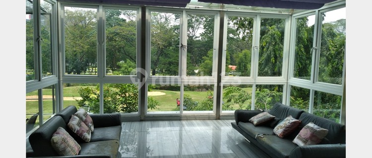 For Rent Luxury House with Golf View Springhill Kemayoran Size 10x30 Furnished 1
