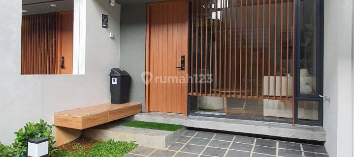 Di Jual Rugi Rumah Full Furnished Fleekhauz Bsd 1