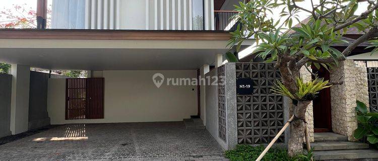 Dijual Villa Mewah Dan Premium Di Pererenan  1