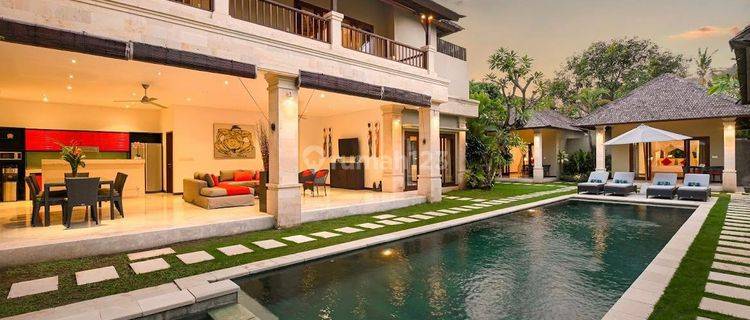 Dijual Villa Mewah Di Seminyak  1