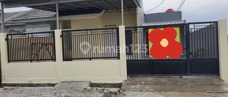 House in Rajeg Ready to Live In, Comfortable Environment. 1