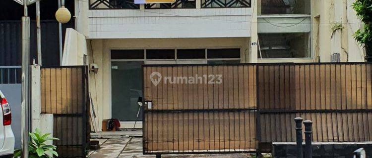 Rumah 2 Lantai di Jl. Indraprasta Dekat Area Perkantoran Dan Tengah Kota 1