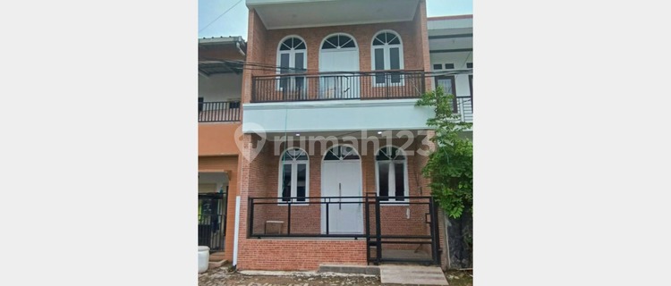 Rumah disewakan bisa untuk kantor/usaha paku jaya kunciran, tangeran 1