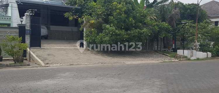 Jual Rumah Bagus dan Bersih Puri Anjasmoro Blok J1 Semarang  1