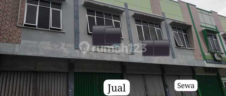 FOR SALE: READY-TO-USE STRATEGIC SHOPHOUSE ON JL RY UTAMA SALATIGA 1