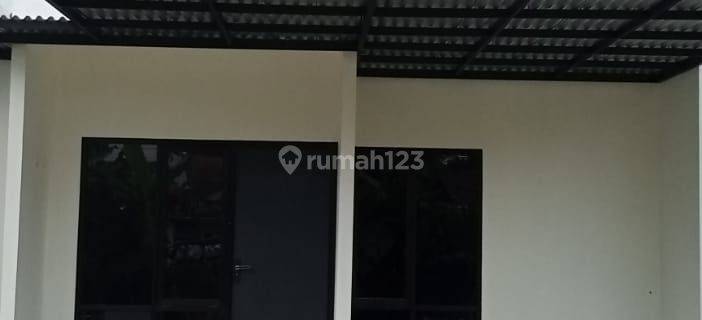 Rumah komersil nempel jalan raya cocok untuk hunian dan usaha  1