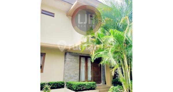 Disewakan Rumah Mewah 2 Lantai Di Villa Panbil Batam 1