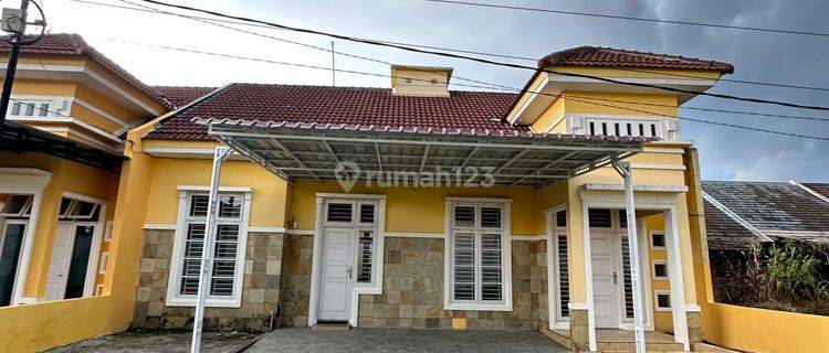 Rumah Luas 11 X 18 Komplek Debang Taman Sari Setiabudi Medan 1