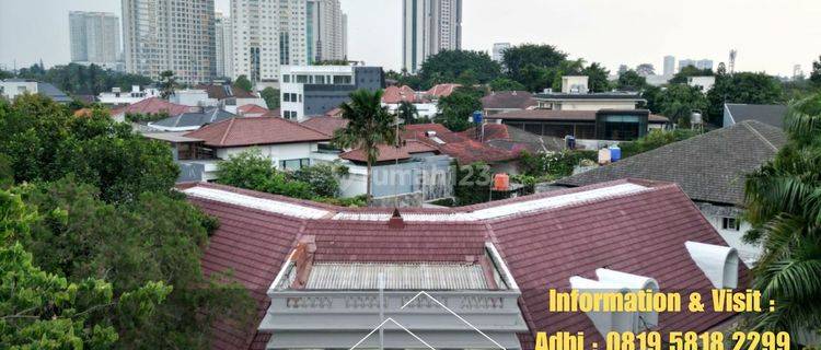 Rumah Klasik Mewah Halaman Luas Dekat Senayan 1