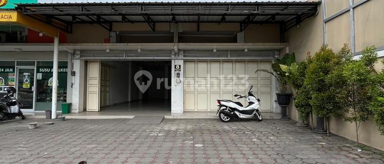 Ruko Tempat Usaha Atau Kantor di Kronggahan Trihanggo Gamping Sleman Dekat RSA UGM, Gamping 1
