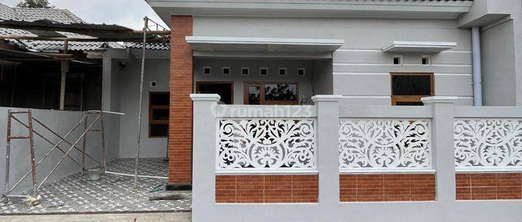 Rumah Baru Modern Di Selomartani Kalasan Sleman Dekat Balai Desa, Kalasan 1