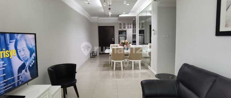 Apartment Gandaria Heights 3 BR Furnished 1