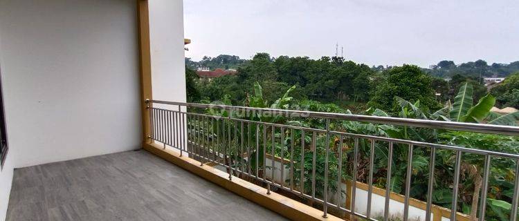 Rumah Sewa View Pegunungan Sangat Strategis. Semi Furnised Ada Rooftop Rumah Semi Furnished Kontrakan Bagus di Sentul City 1