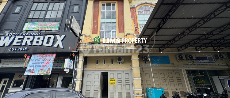 For Rent: Cemara Asri Shop House, East Boulevard Street, Next to Power Box 1