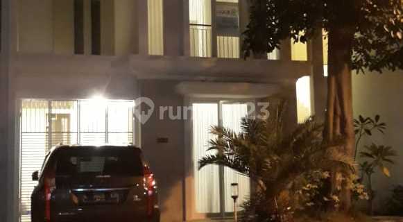 Dijual Rumah Pakuwon City 2 Lantai Ada Furnish Siap Huni 1