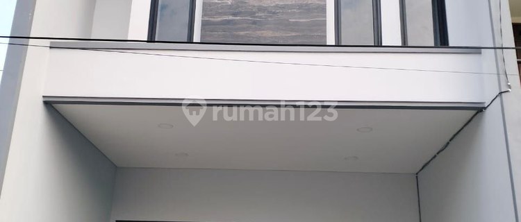 For Sale New Modern Minimalist Mulyosari 2-Story House 1