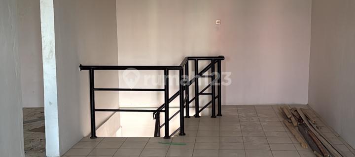 Two-Story Adjacent Ruko Units Available for Rent in Busy Ranca Iyuh Area 1