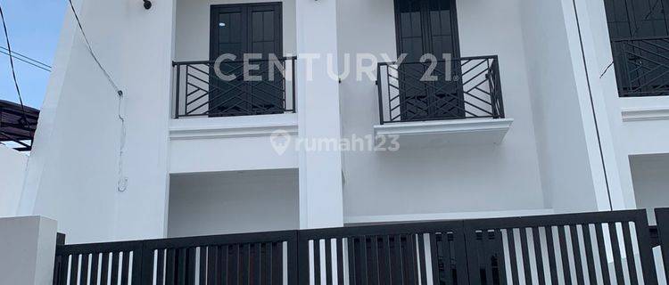 RUMAH BRAND NEW MINIMALIS CANTIK 2LT SIAP HUNI DI CONDET 1