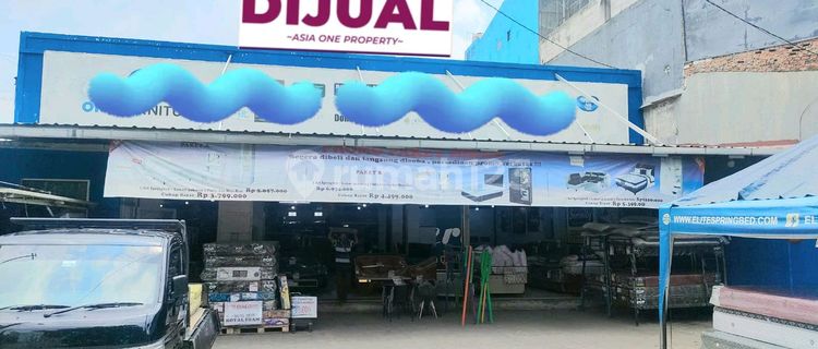 15 Meter Wide Row House with Spacious Parking in Kaliabang, North Bekasi 1