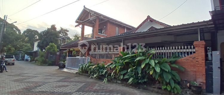 Rumah Dalam Perum Taman Griya Indah Lokasi Dekat Mirota Godean 1