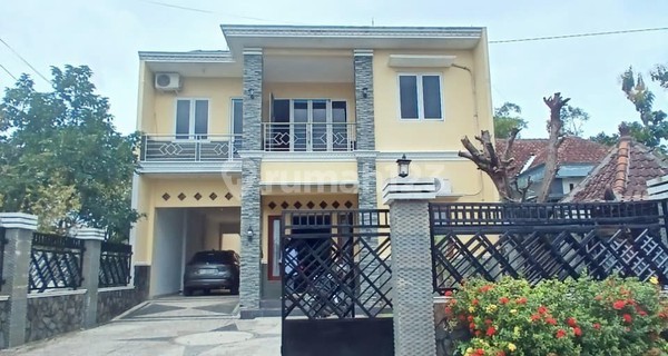 Rumah 2 Lantai Furnished di Piyungan, Bantul 1