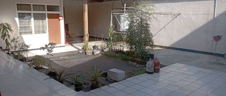Dijual Rumah Siap Huni Nyaman Terawat Lokasi di Cikutra Baru Bandung 1