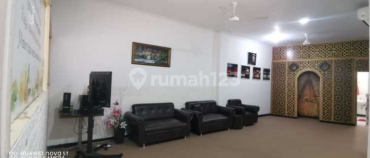 For Rent 2-Story Shophouse Ready for Use Suitable for Business Location in Kota Baru Parahyangan Bandung 1