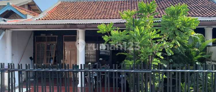 Rumah Siap Huni Lokasi Strategis Dekat MRT Blok A di Kebayoran Baru, Jakarta Selatan 1