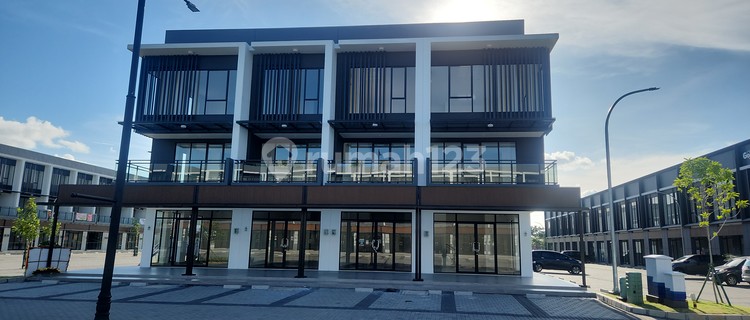 For Immediate Rent New Row of 4 Shophouses Hampton Gading Serpong 1