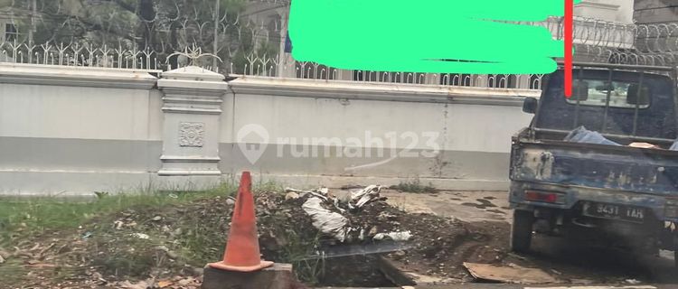 FOR SALE Premium House in the Premium Location of Pluit Permai Raya 1