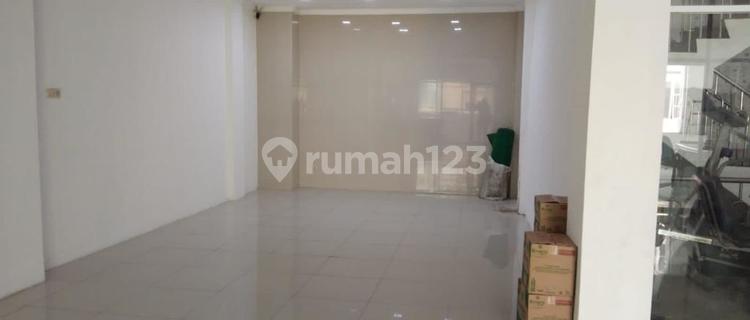 Shop House for Sale at Duta Square, West Jakarta 1