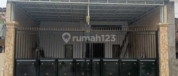Rumah Bagus, Siap Huni, Dekat Area Komersil 1