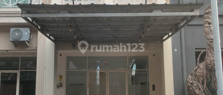 For Rent: Ready-to-Occupy Shophouse in Grand Galaxy South Bekasi 1