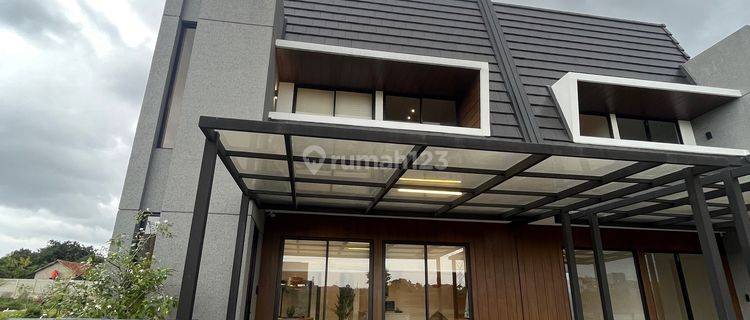 Rumah Desain Jepang Di Selatan Jakarta 1