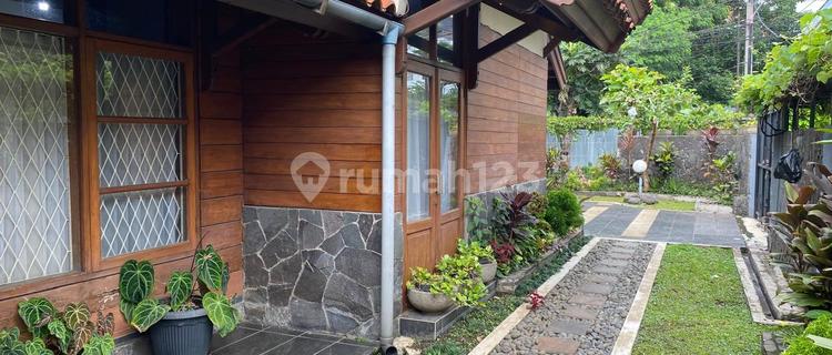 Dijual Cepat Rumah Mewah Cigadung Selatan Bandung Hoek 1