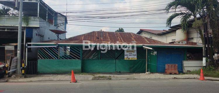 Rumah Pinggir Jalan Raya km 2,5 1