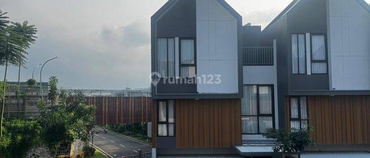 DI SEWAKAN  RUMAH SIAP HUNI FULL FURNISH KOTAWISATA CIBUBUR 1