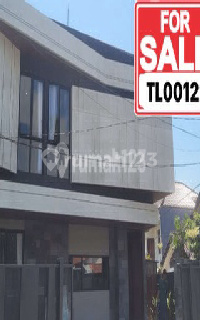 Rumah Baru Manyar  1