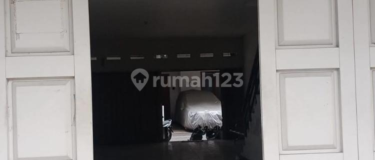 Dijual Ruko 3 Lantai Nyaman Siap Pakai Lokasi di Istana PAsteur Bandung 1