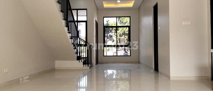 Dijual Rumah Mewah Modern Strategis Di Singgasana Kota Bandung 1