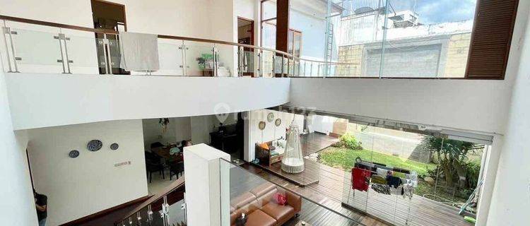 Dijual Rumah Mewah Siap Huni Setra Indah Pasteur 1