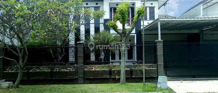 Dijual Rumah Mewah Swiming Pool Batununggal 1