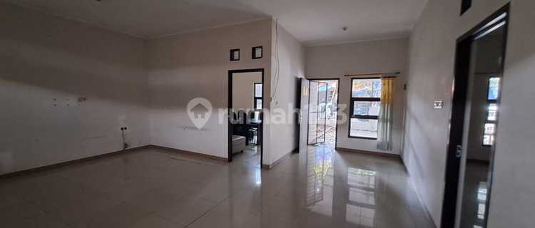 Minimalist Move-In Ready House for Sale in Taman Kopo Katapang 1