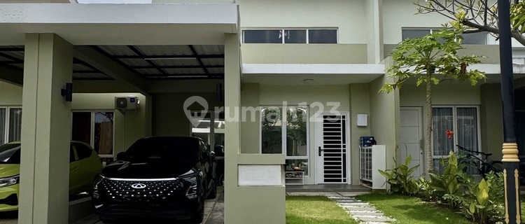 Beautiful and Well-Maintained House in Orchard Park Batam 1