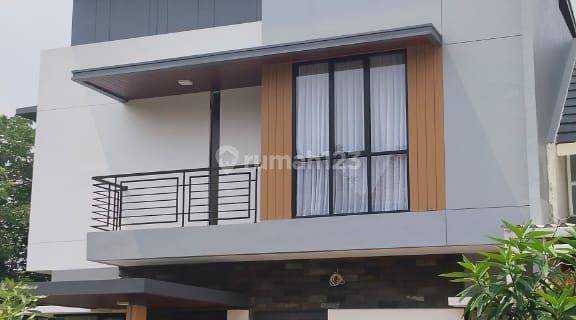 Rumah Kontrakan 2 Lantai Bagus Semi Furnished SHM di Citraland Cibubur, Bogor 1