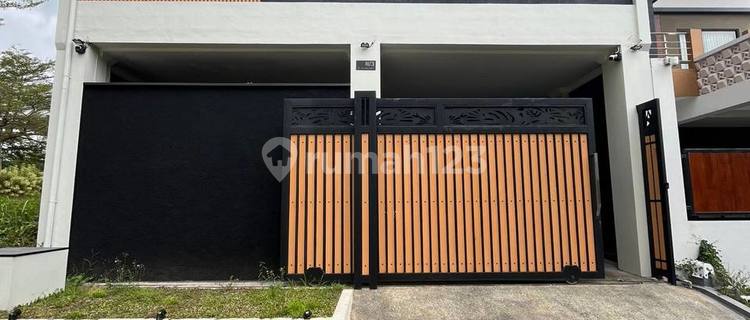 Dijual Rumah Modern Estetik 2 Lantai Plus Rooftop Di Araya Valley Malang 1